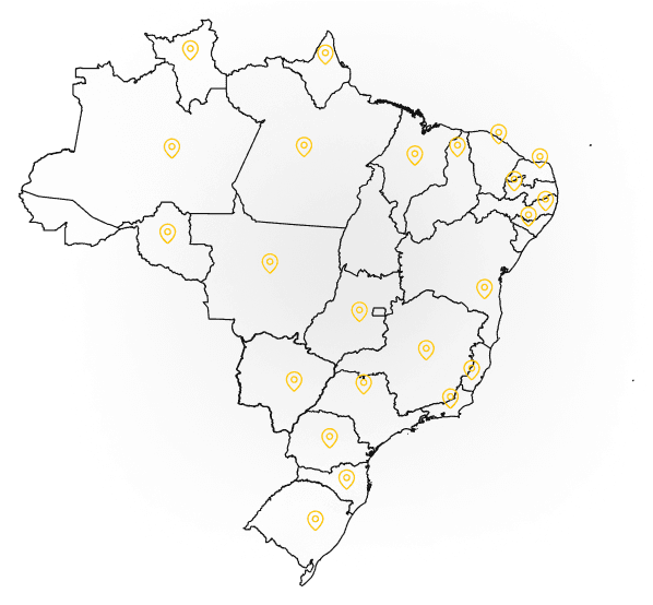 Um mapa escuro do Brasil, com as fronteiras dos estados e 26 marcadores de localização amarelos, indicando pontos em diferentes regiões do país, como São Paulo, Rio de Janeiro, Bahia e Minas Gerais. Neles estão os pontos de atuação da Super Megavendas em diversos estados brasileiros.